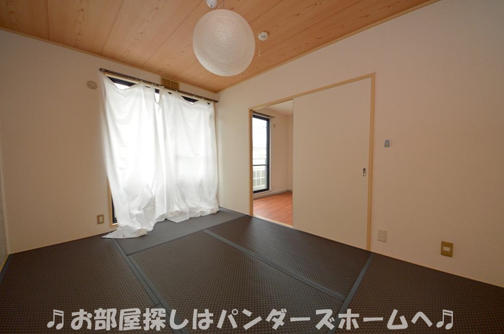 お部屋により仕様や色目等が異なります。