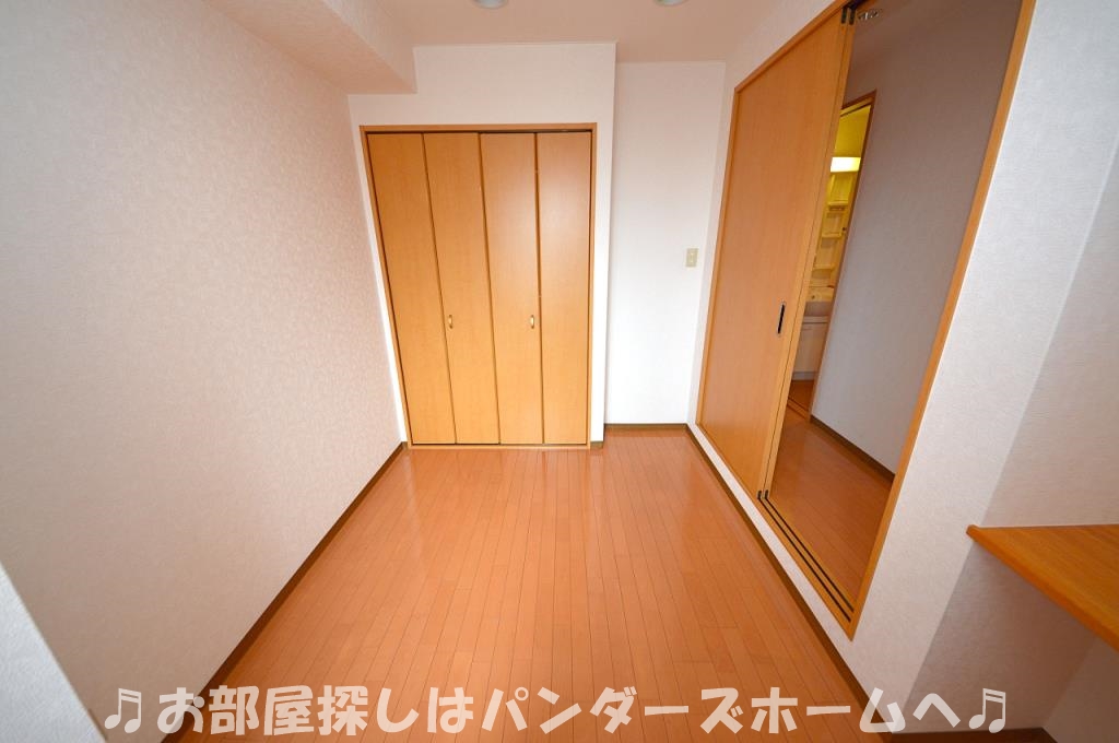 同マンション別部屋タイプ