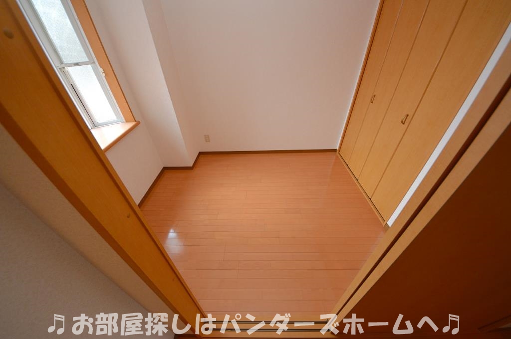 同マンション別部屋タイプ