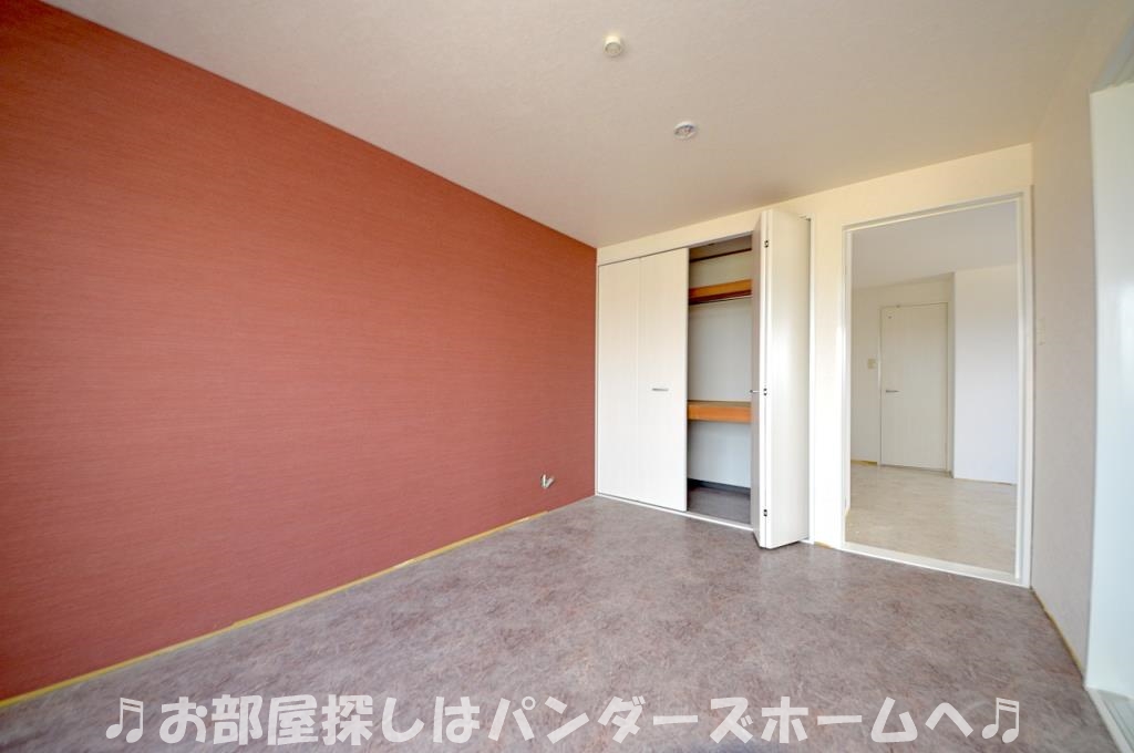 お部屋により色目等異なる場合があります。