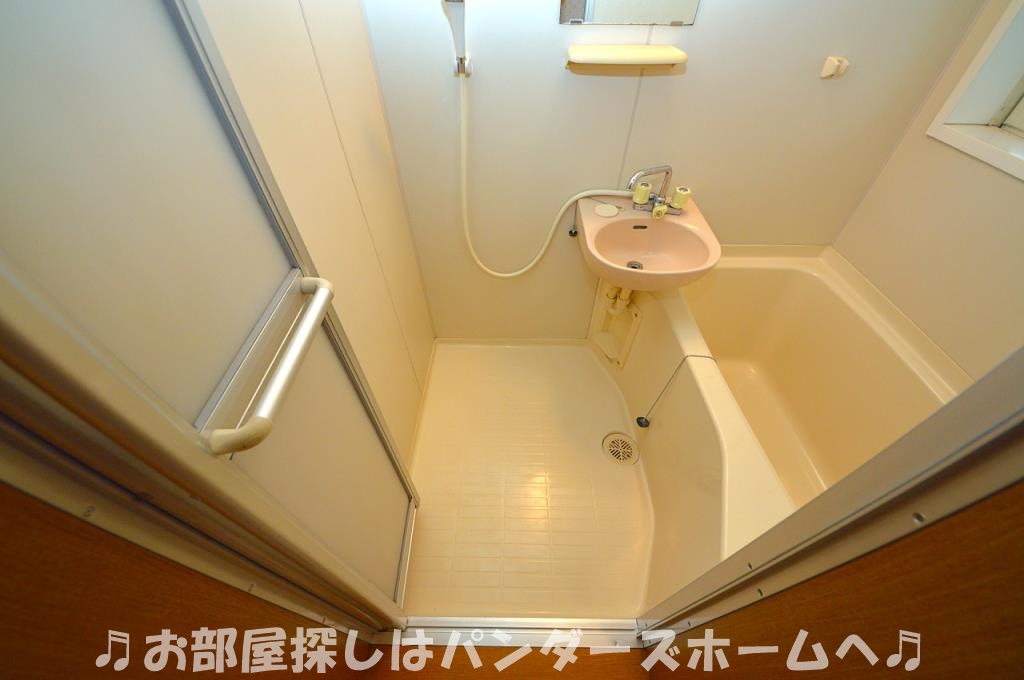 同マンション別部屋写真