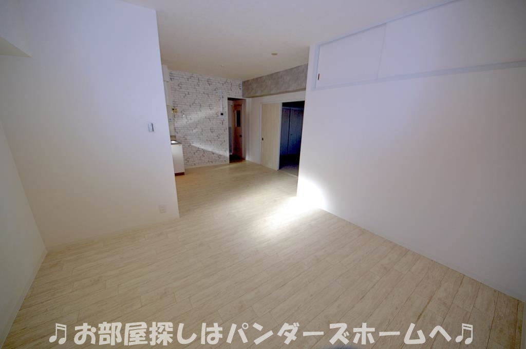 同マンション別部屋写真