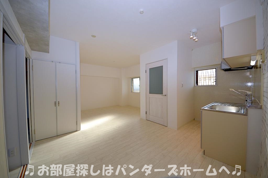 同マンション別部屋写真