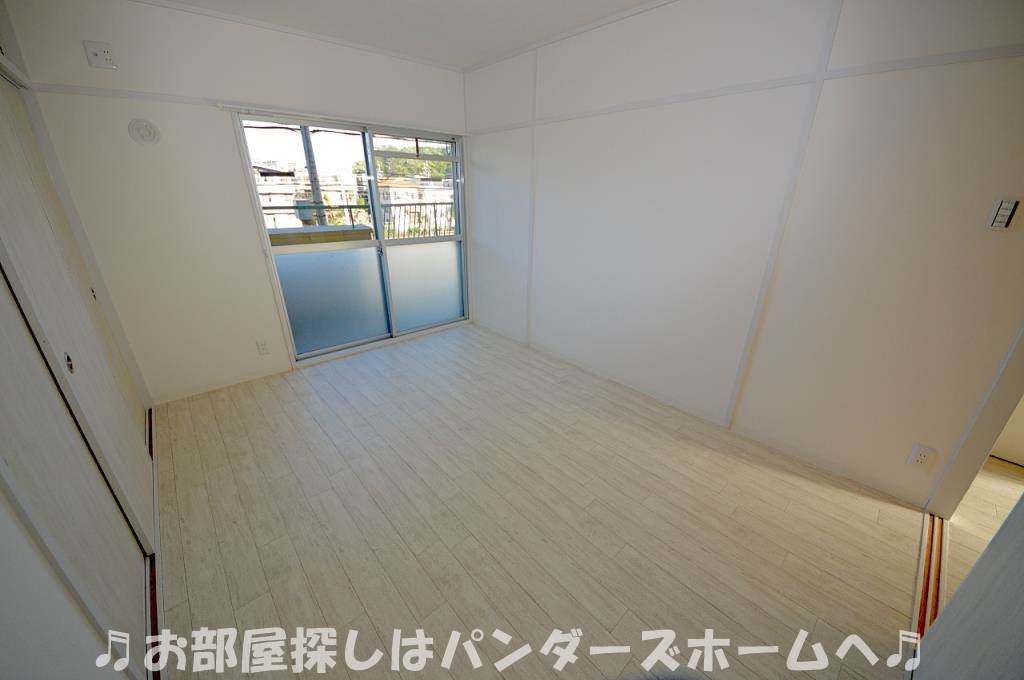 同マンション別部屋写真