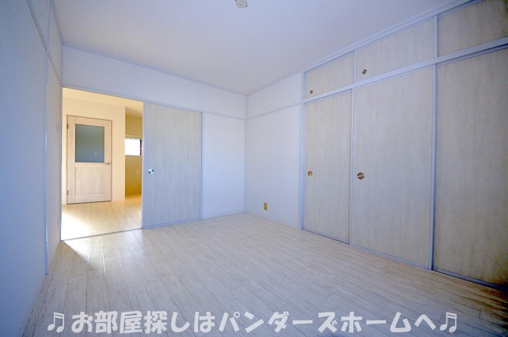 同マンション別部屋写真