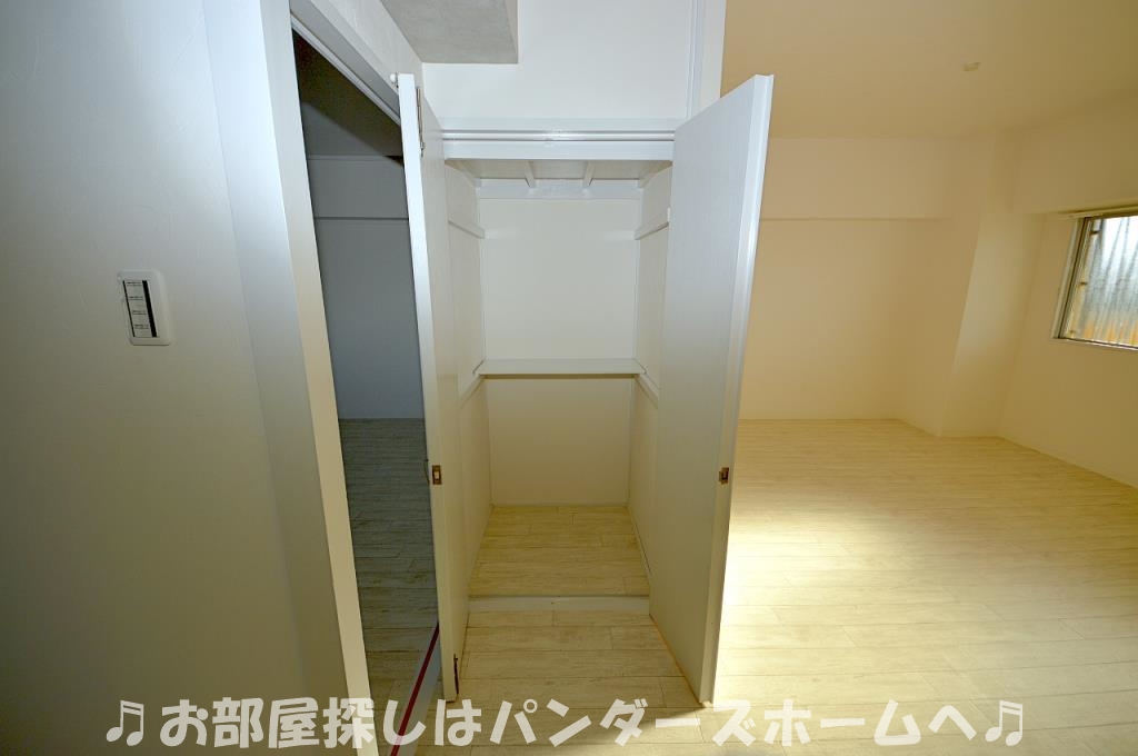 同マンション別部屋写真