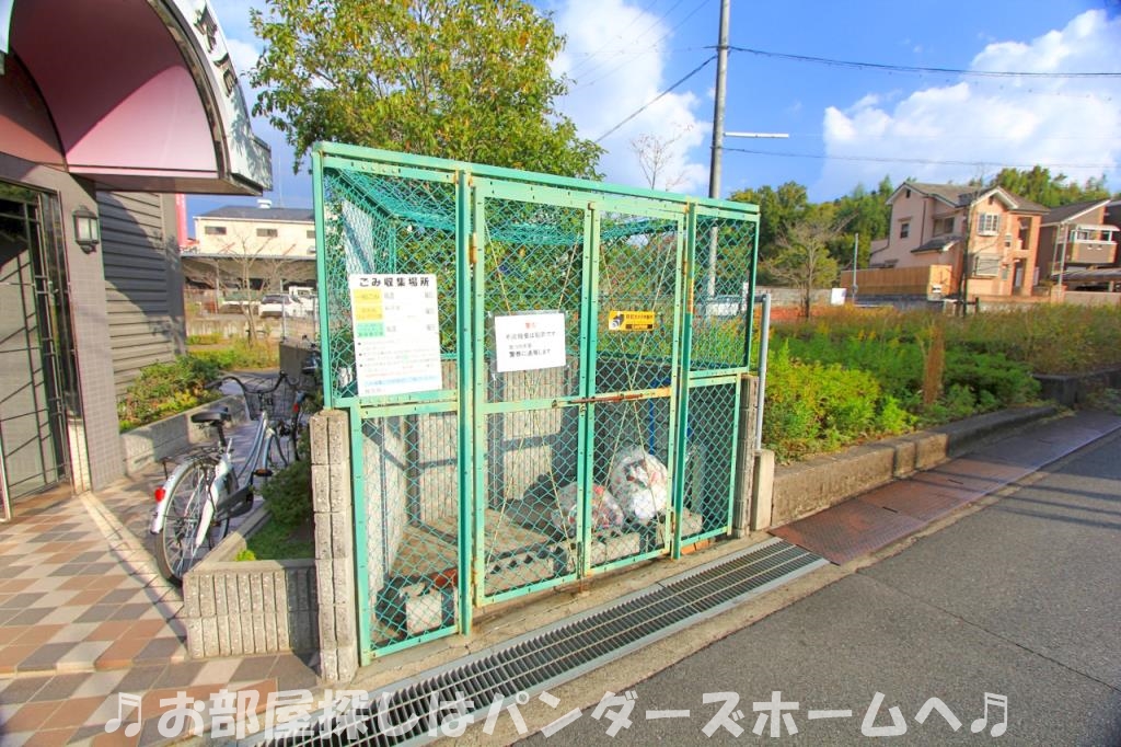 同マンション別部屋写真