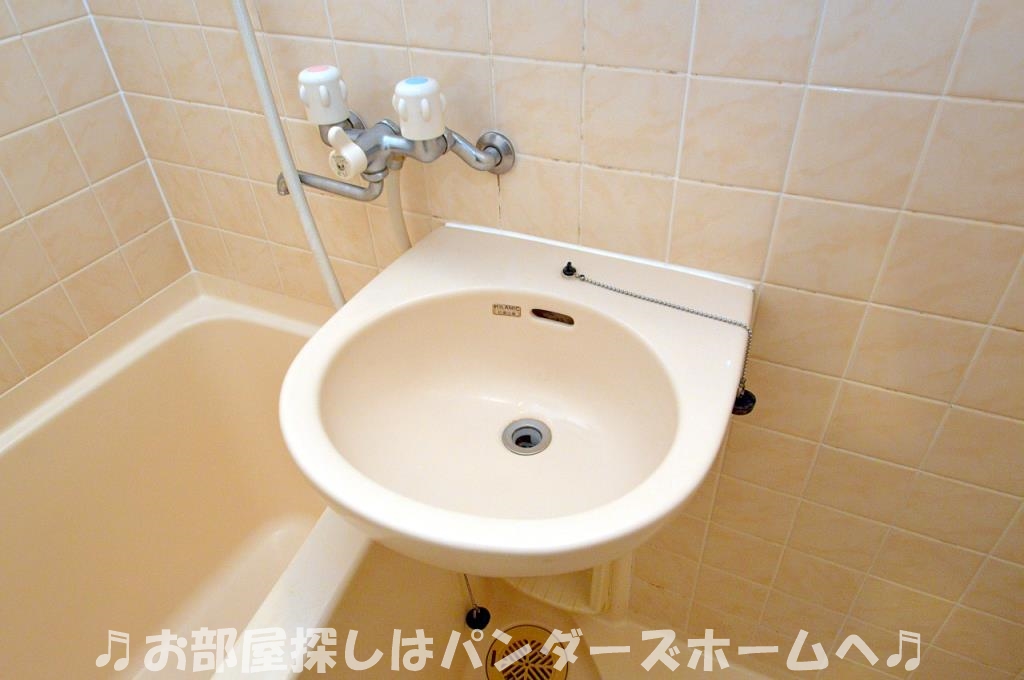 同マンション別部屋写真