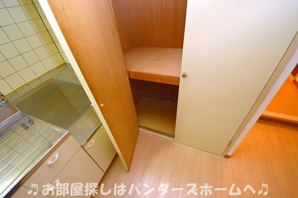 別部屋タイプの室内写真になります。