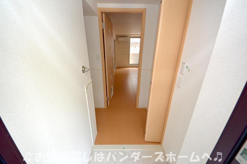 同マンション別部屋写真