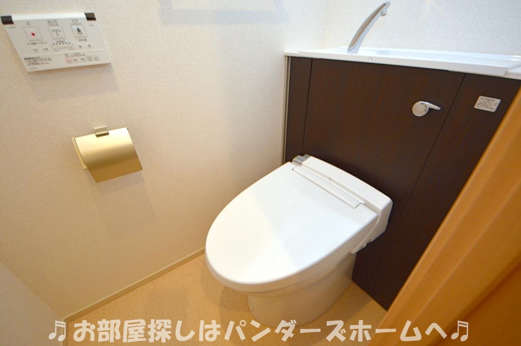 同マンション別部屋写真