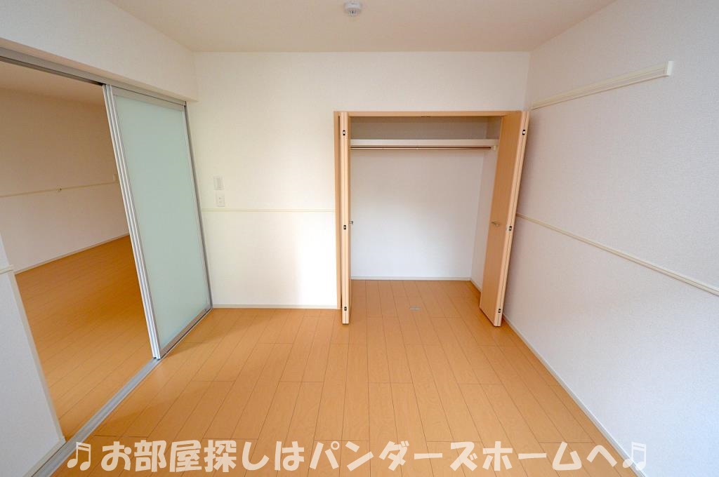 同マンション別部屋写真