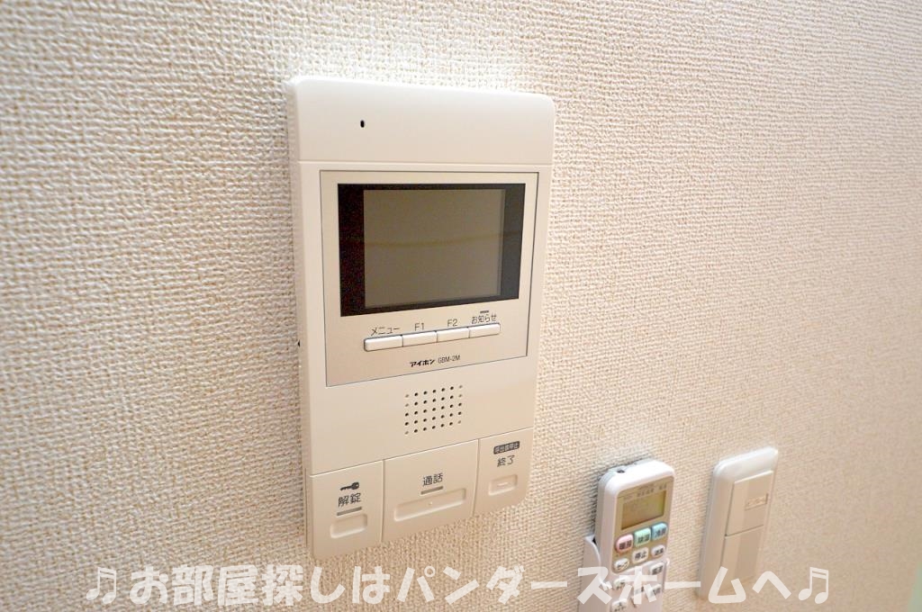 同マンション別部屋写真