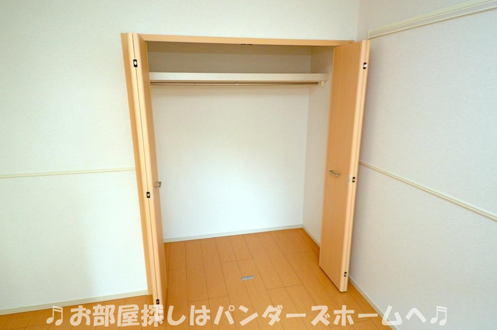 同マンション別部屋写真