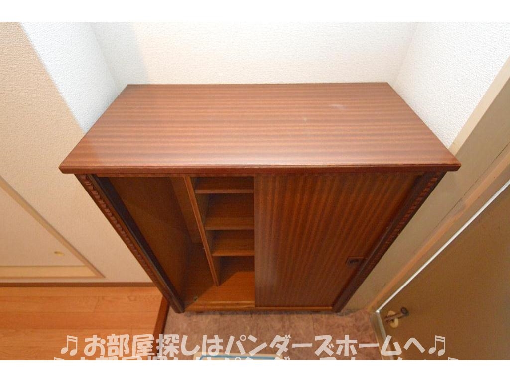 同マンション別部屋写真