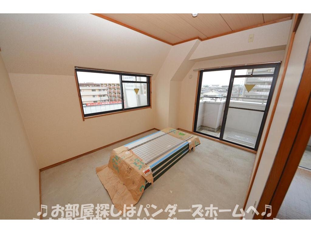 同マンション別部屋写真