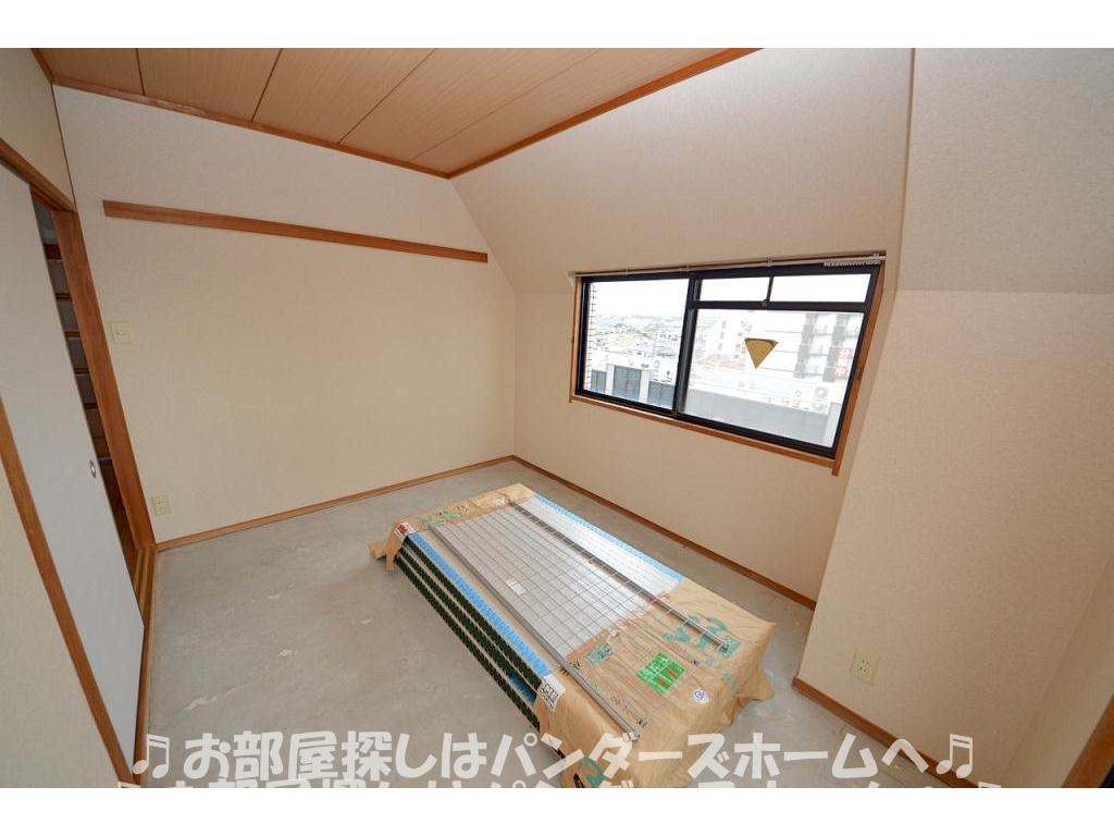 同マンション別部屋写真