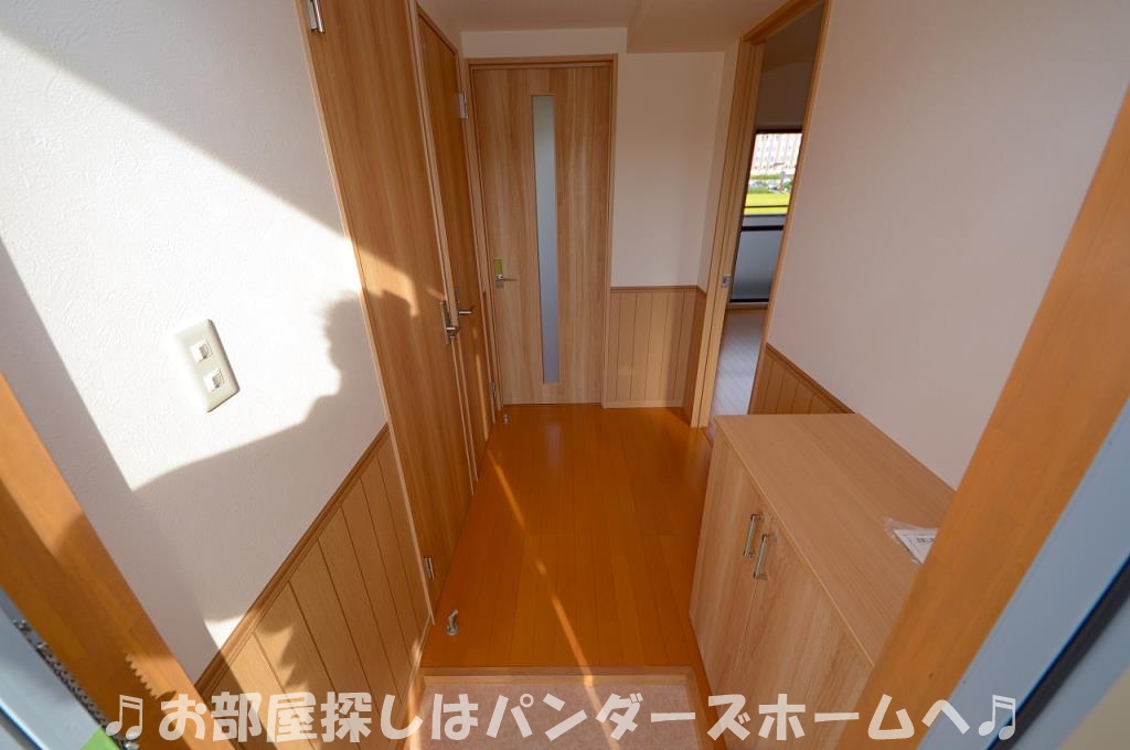 同マンション別部屋写真