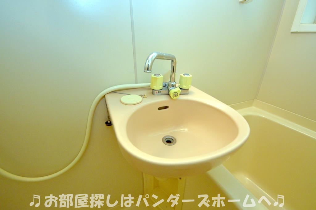 同マンション別部屋写真