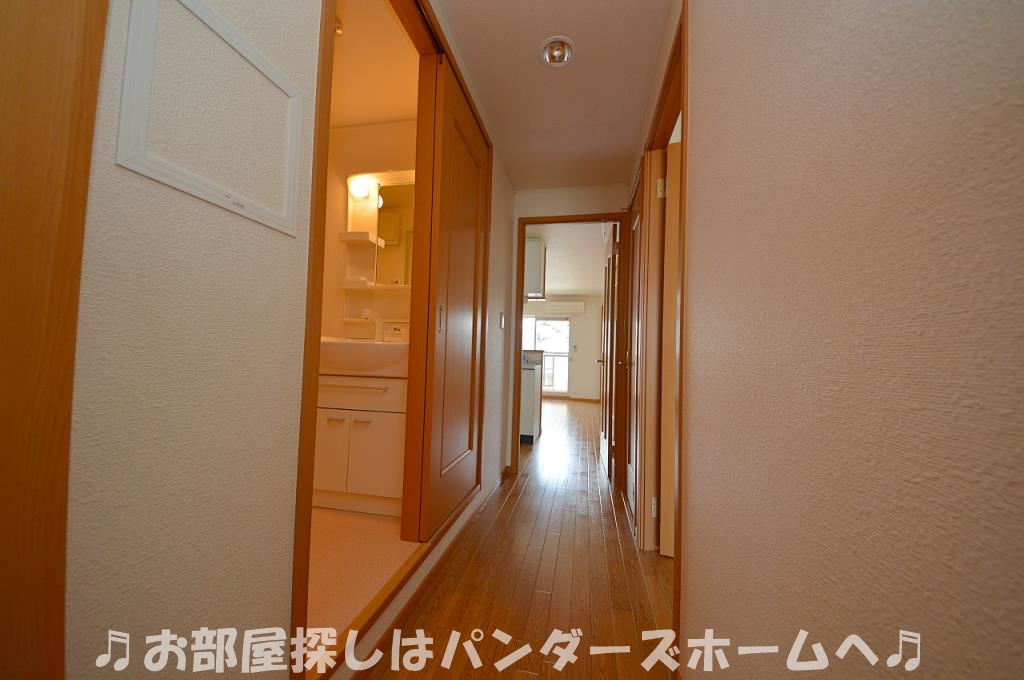 同マンション別部屋写真