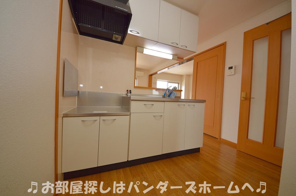 同マンション別部屋写真