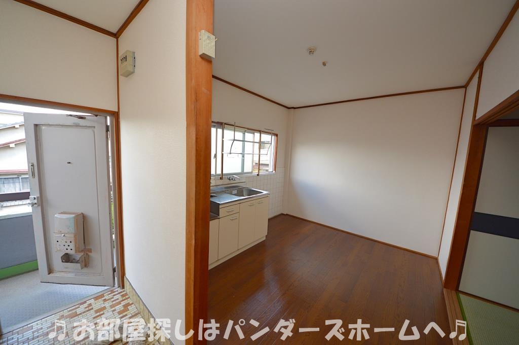 室内写真は同マンションの別部屋タイプです。