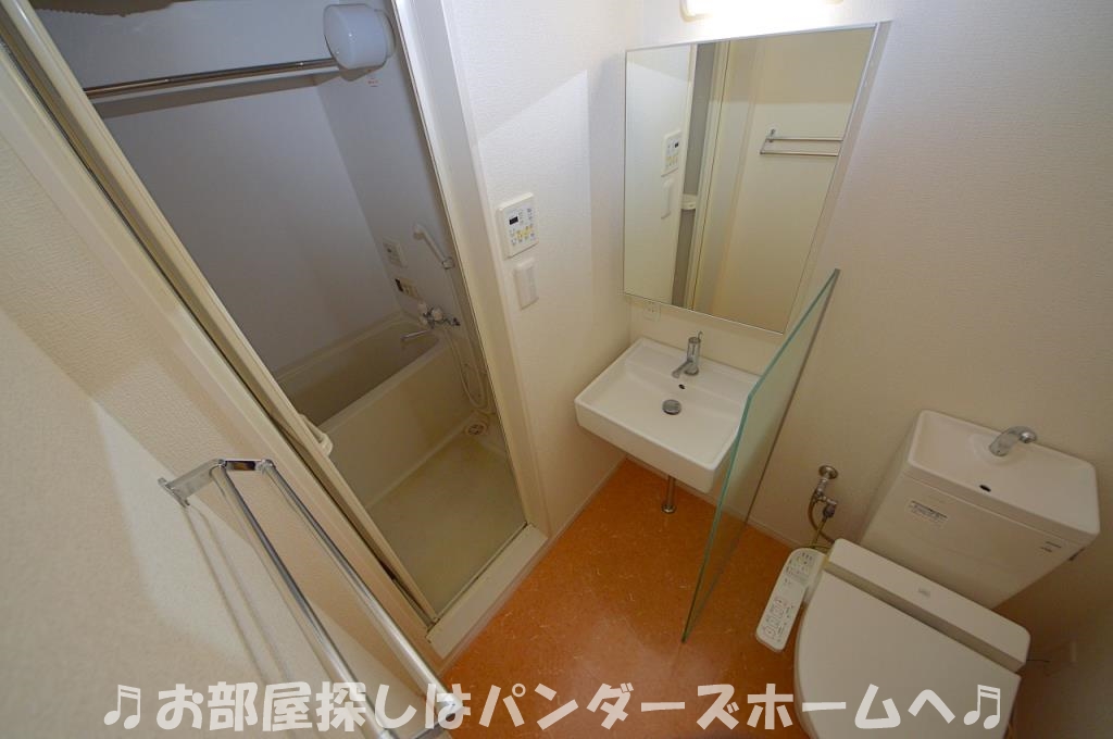 別部屋タイプの写真になります。