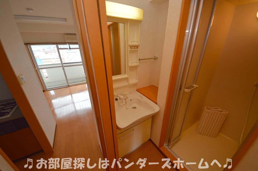 同マンション別部屋タイプ