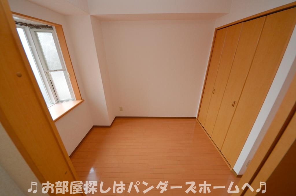 同マンション別部屋タイプ