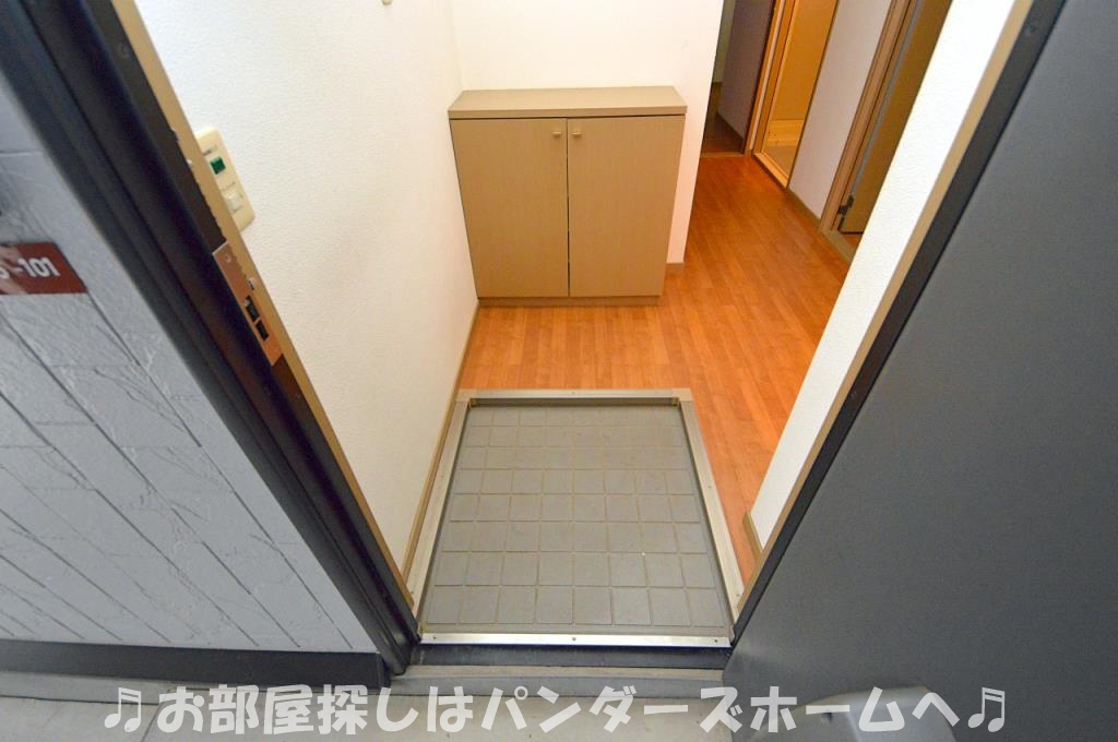 同マンション別部屋写真。