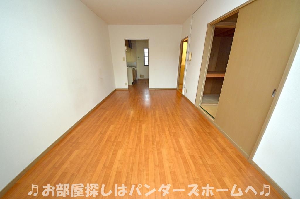 同マンション別部屋写真。